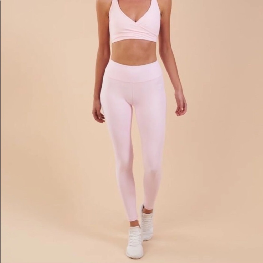 NWOT Gymshark chalk pink dreamy leggings